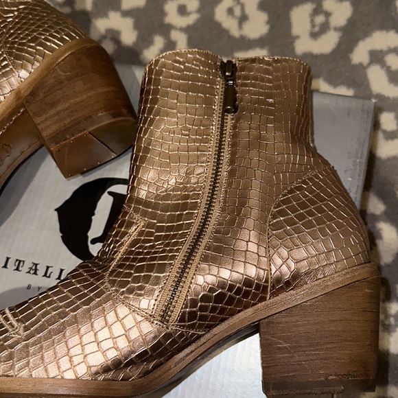 Italian Cowboy by Free People Marco Delli Chenoa Metallic Bronze Ankle Boots ❤️ - Picture 14 of 17